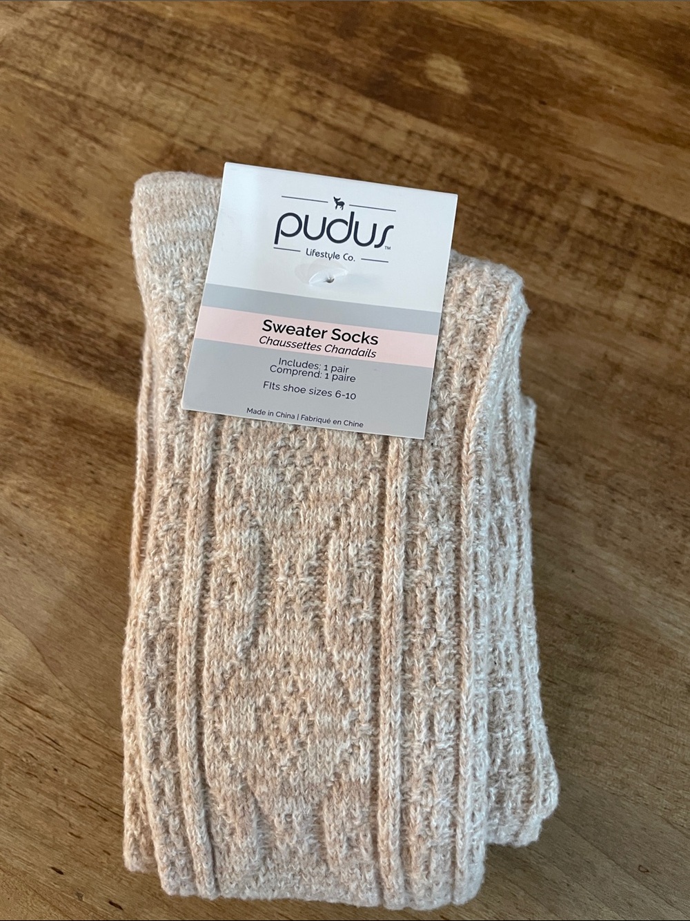 NWT Pudus Cream Sweater Socks